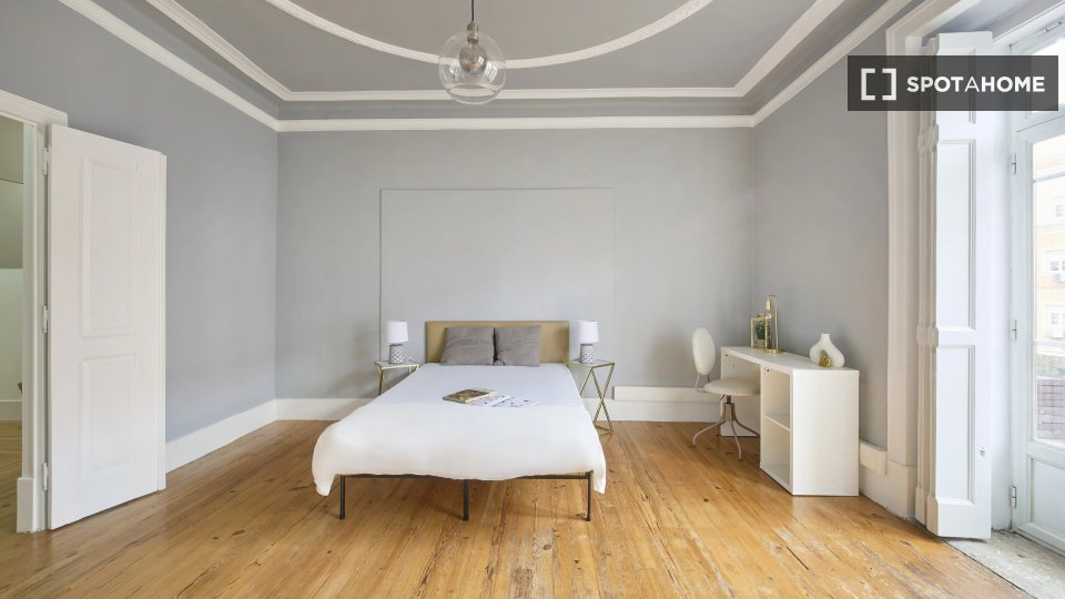 Double room Lisbon, 8 beds — photo 2