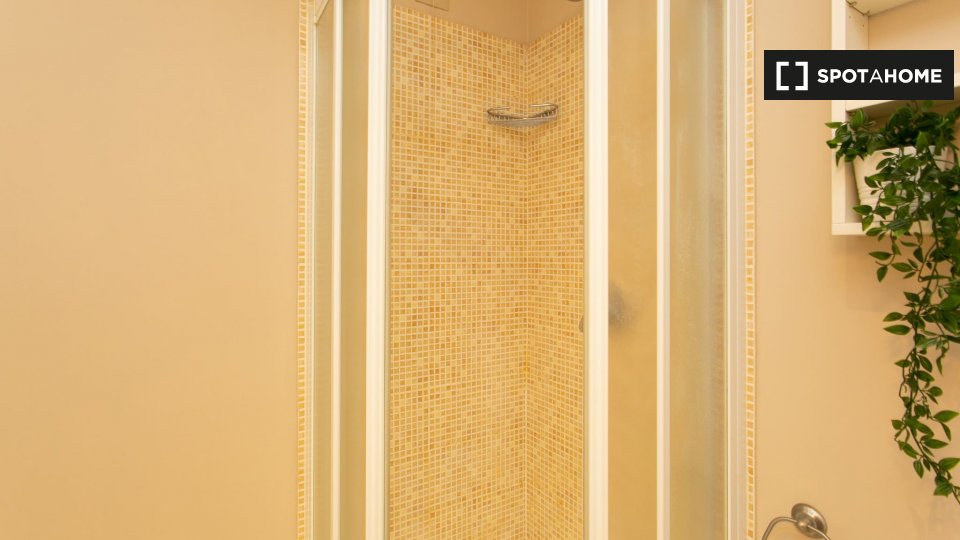 Apartment Milan, 1 bed, 55m² — photo 18