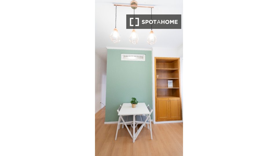 Apartment mono Lisbon, 45m² — photo 12