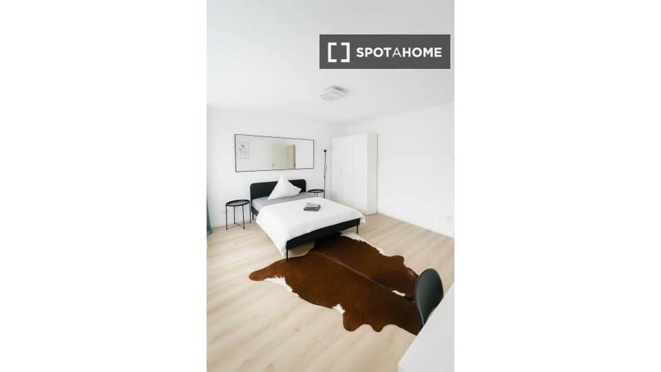 Apartment Munich, 5 beds — photo 8