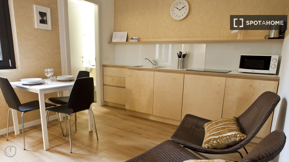 Apartment Milan, 1 bed, 40m² — photo 11