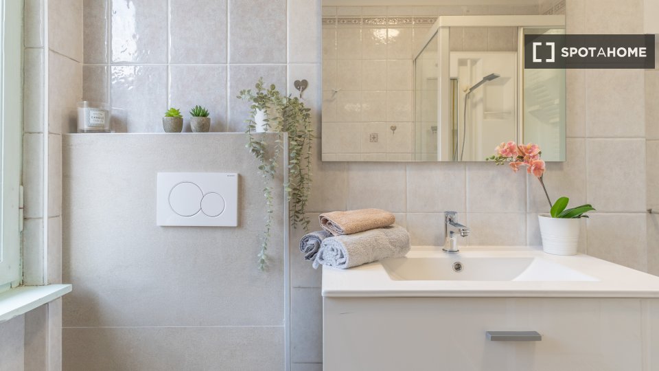 Double room Trento, 6 beds, 122m² — photo 14