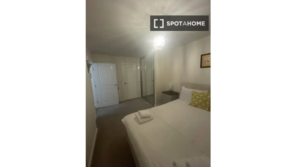 Apartment London, 2 beds — photo 19