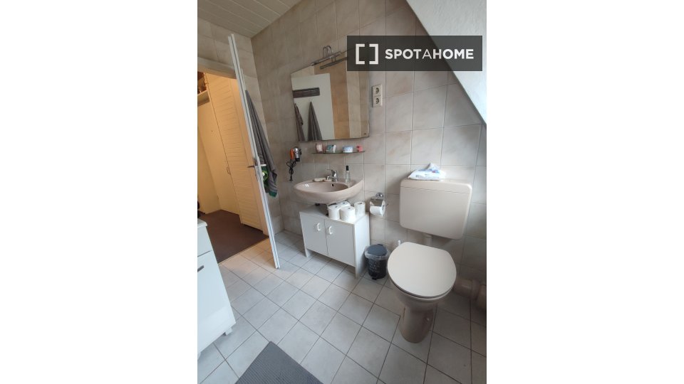 Apartment mono Stuttgart, 60m² — photo 33