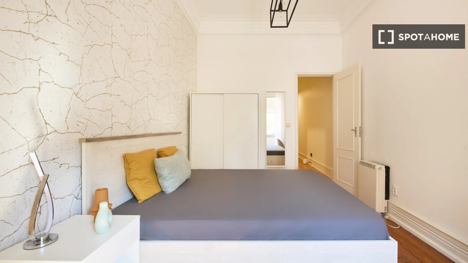 Double room Lisbon, 9 beds — photo 12