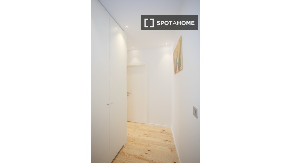 Apartment Porto, 1 bed, 52m² — photo 12