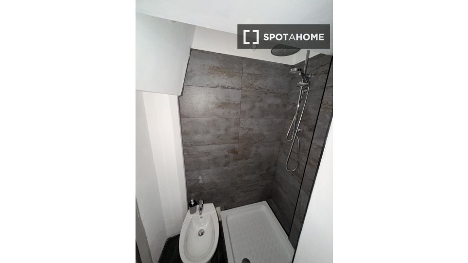 Apartment Florence, 1 bed, 70m² — photo 10