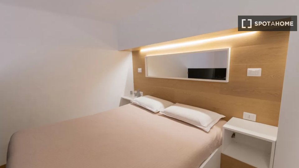 Apartment Milan, 1 bed — photo 4