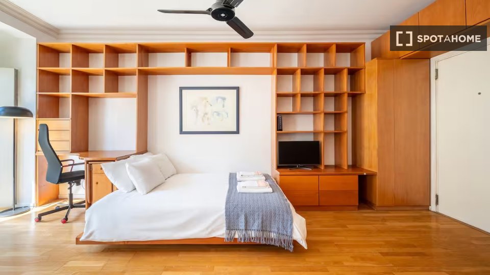Apartment mono Lisbon — photo 11