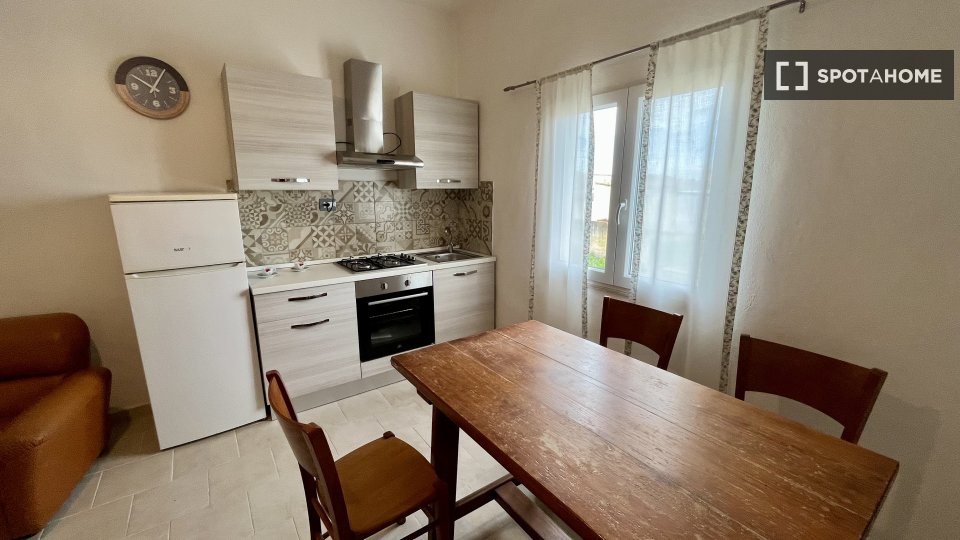 Apartment Cagliari, 1 bed, 50m² — photo 1