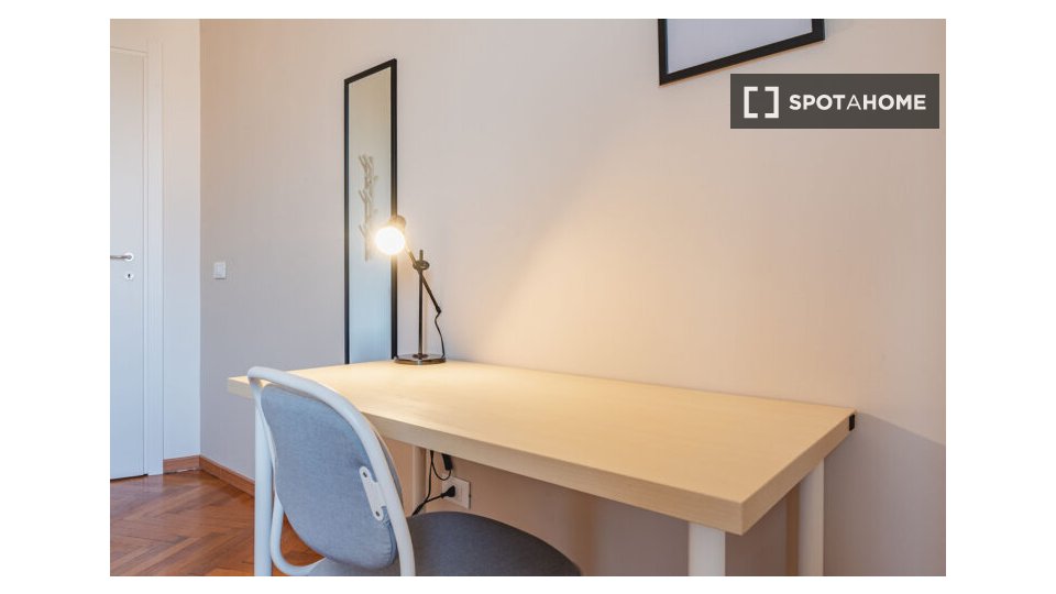 Double room Milan, 5 beds — photo 16