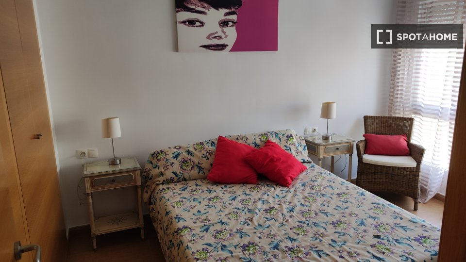 Apartment Alicante, 1 bed, 60m² — photo 5