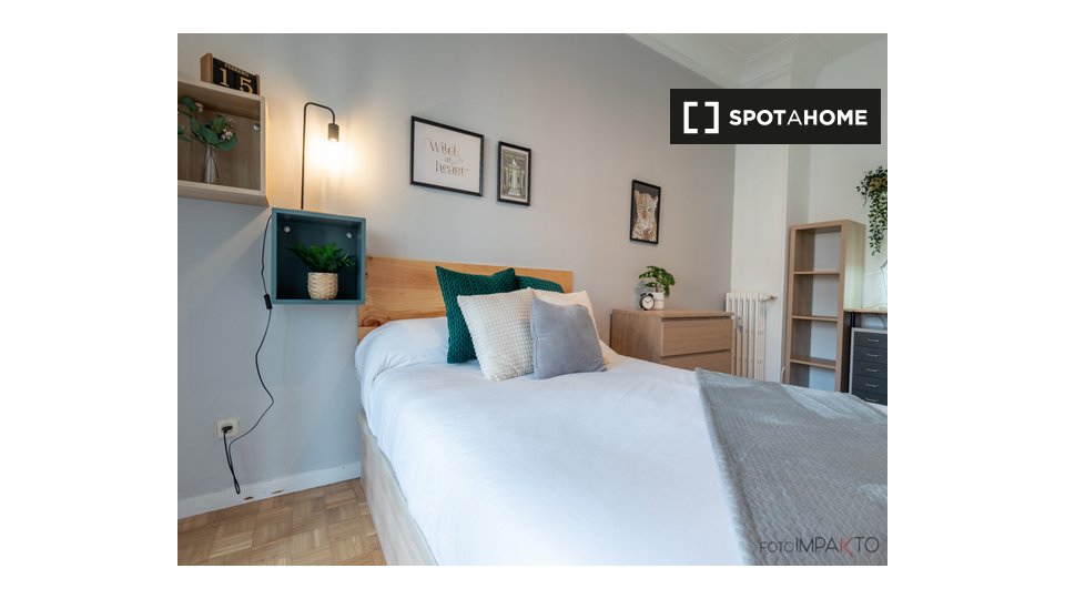 Double room Madrid, 6 beds, 207m² — photo 15