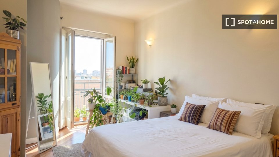 Appartamento con 1 camera da letto in affitto a De Angeli-Monte Rosa - in Milan