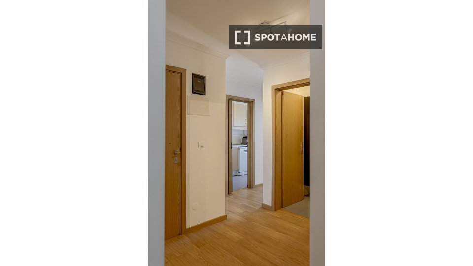 Apartment Lisbon, 3 beds — photo 9