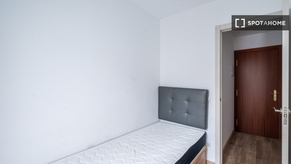Apartment Madrid, 2 beds — photo 17