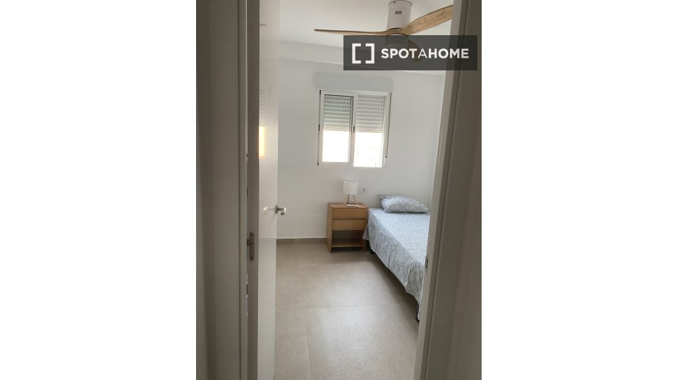 Apartment Valencia, 4 beds, 110m² — photo 10