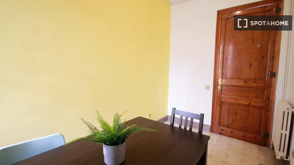 Double room Barcelona, 9 beds — photo 14