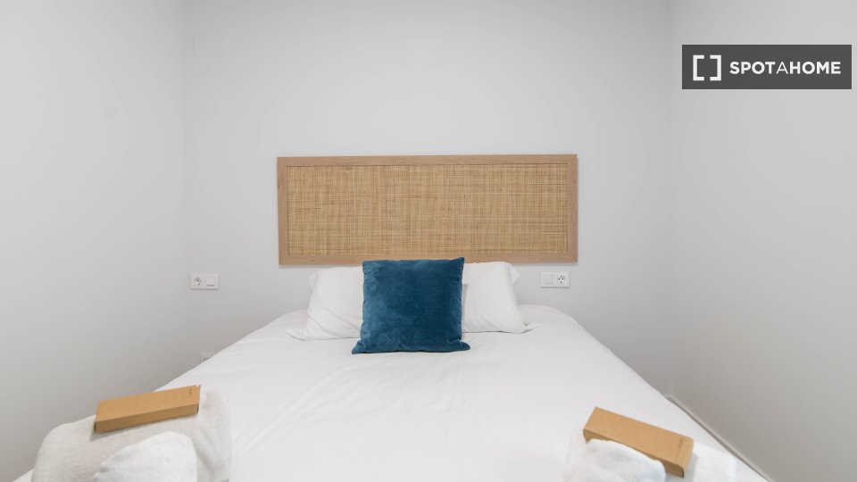 Apartment Valencia, 2 beds, 60m² — photo 8