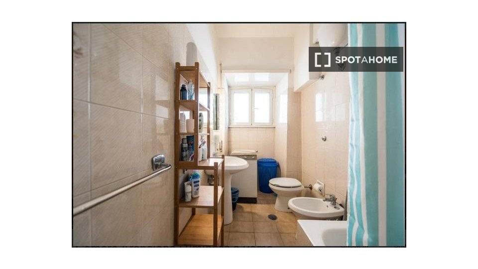 Double room Rome, 1 bed — photo 8