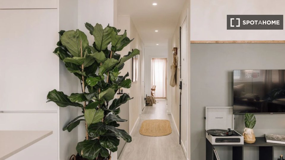 Apartment Lisbon, 2 beds — photo 16