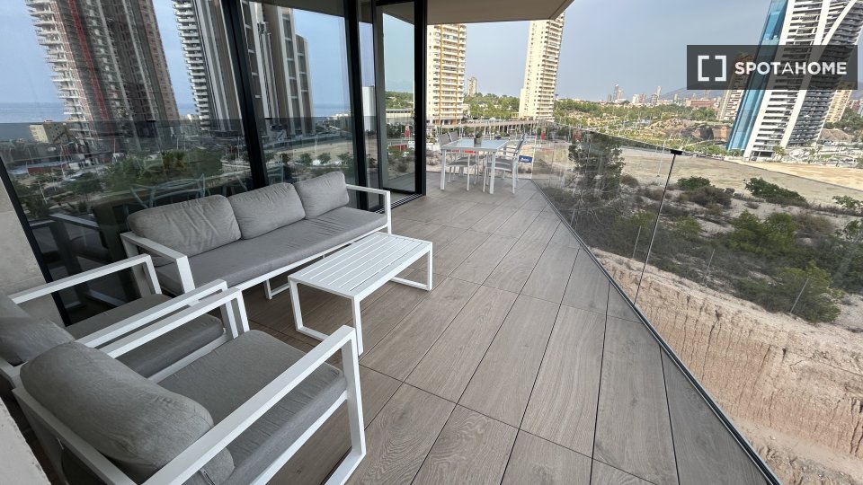 Apartment Alicante, 2 beds, 139m² — photo 11