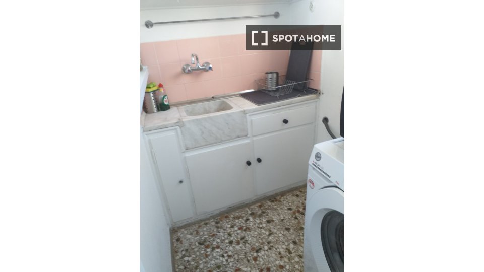 Apartment mono Athens, 48m² — photo 34