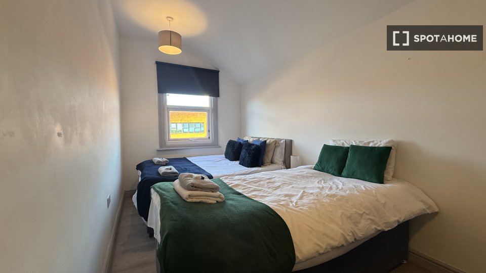 Apartment London, 2 beds, 80m² — photo 14