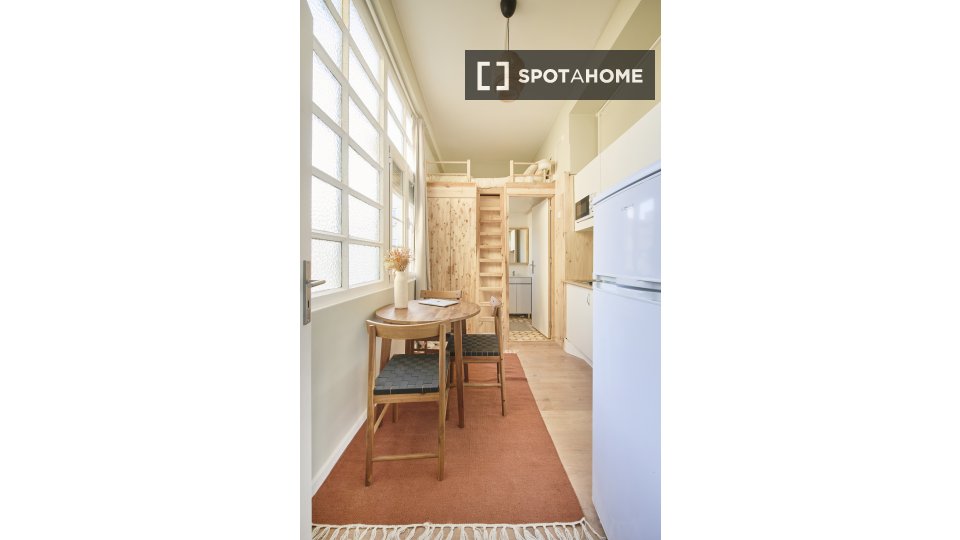 Apartment mono Lisbon — photo 1