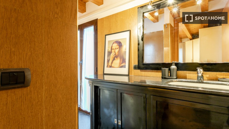 Apartment Milan, 2 beds, 75m² — photo 14