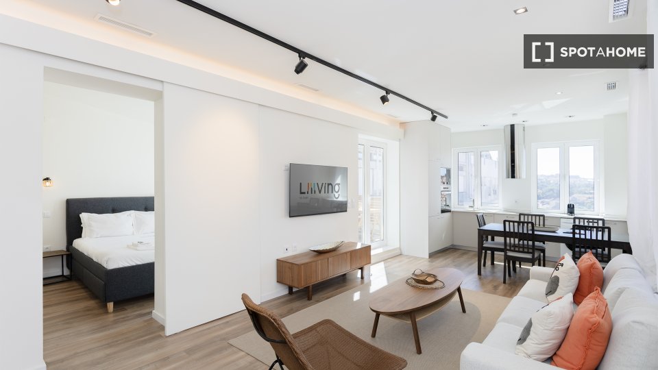 Apartment Porto, 3 beds, 95m² — photo 11