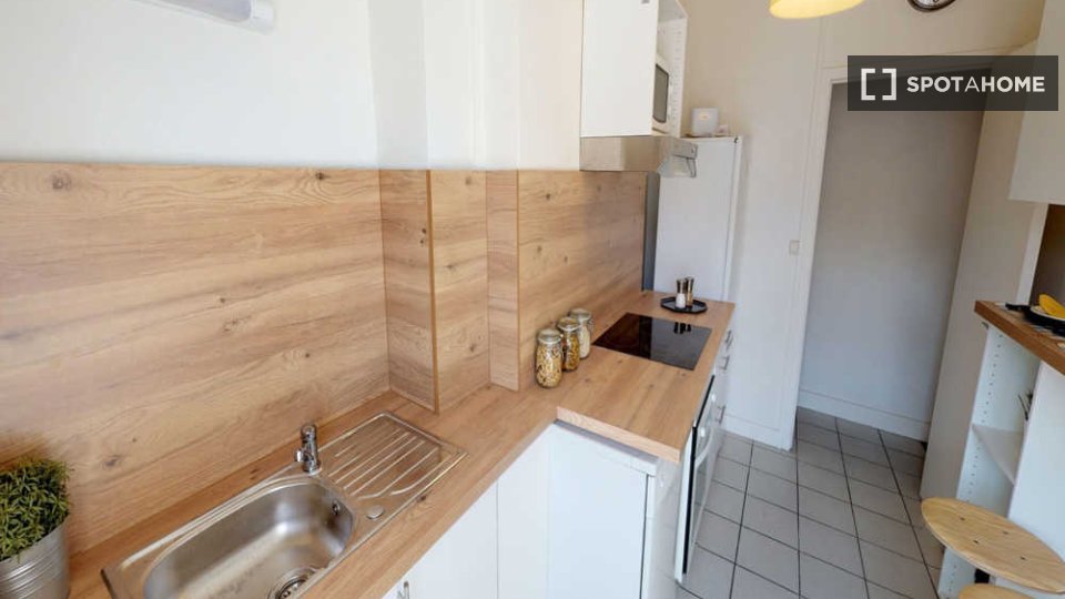 Double room Lyon, 4 beds, 90m² — photo 3
