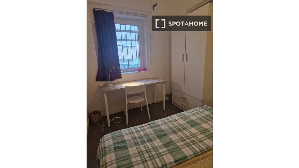Double room Porto, 5 beds — photo 18