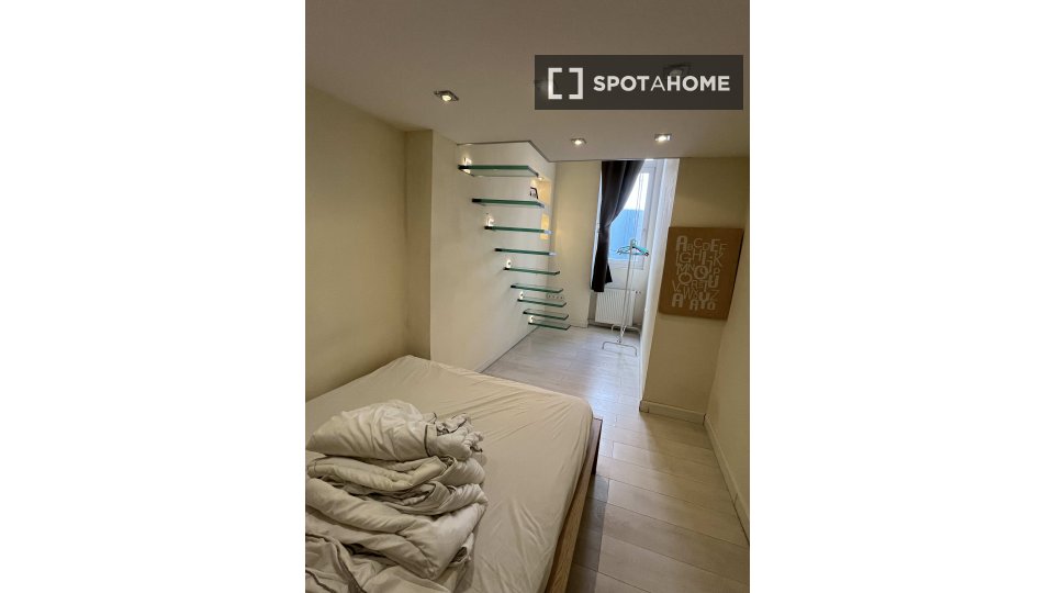 Apartment Budapest, 2 beds, 70m² — photo 15