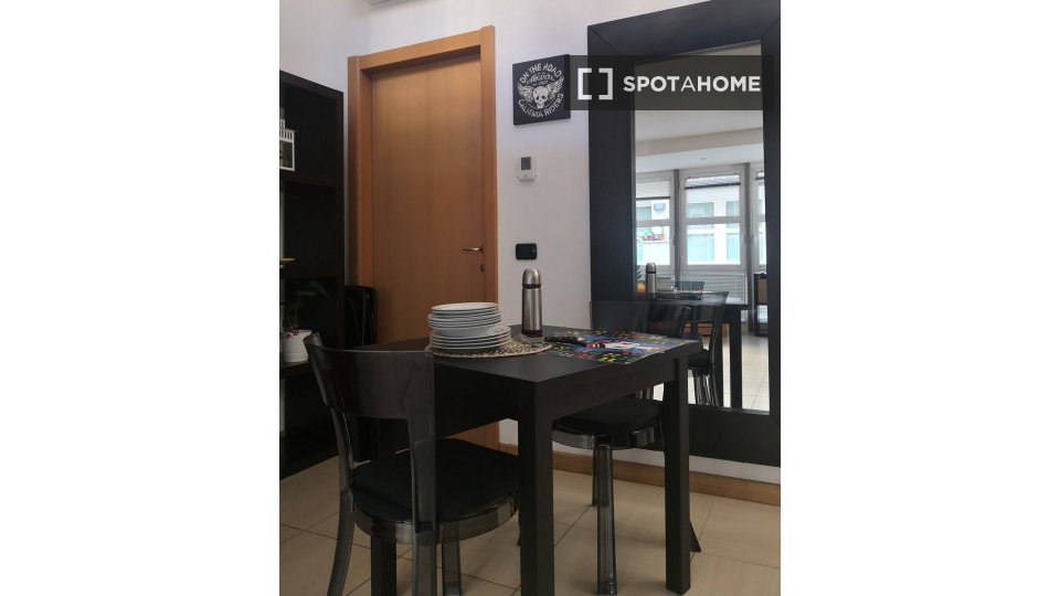 Apartment Milan, 1 bed — photo 4