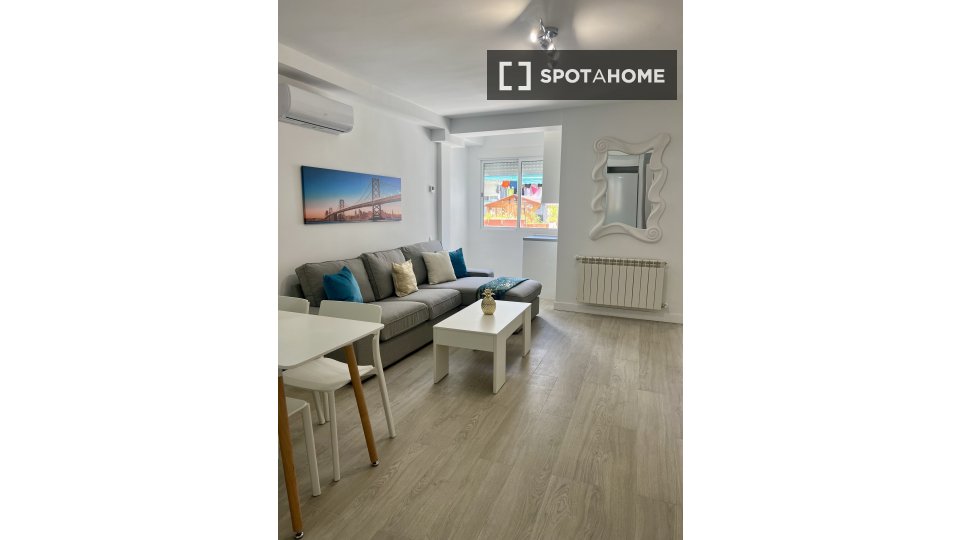 Appartamento con 2 camere da letto in affitto a San Isidro, Madrid - in Madrid