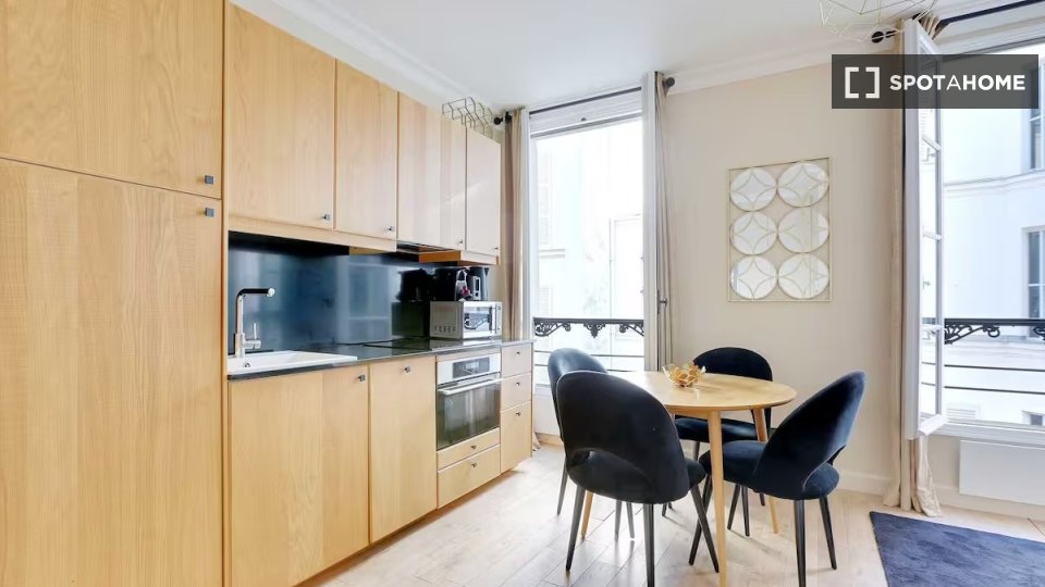 Apartment Paris, 2 beds — photo 1