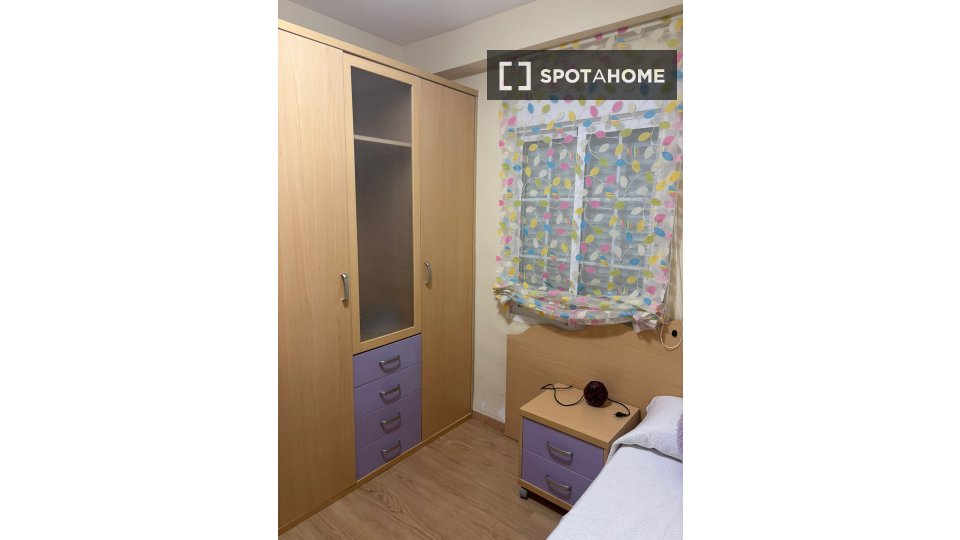 Double room Cordoba, 2 beds, 60m² — photo 10