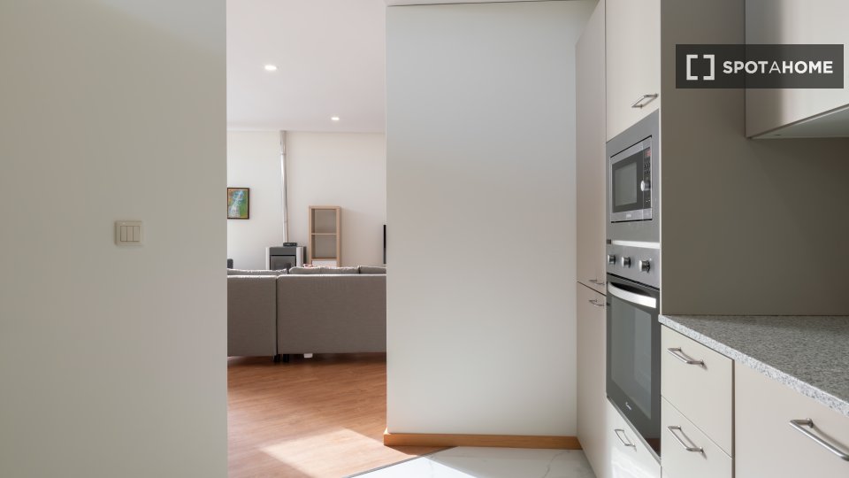 Apartment Porto, 2 beds, 55m² — photo 4