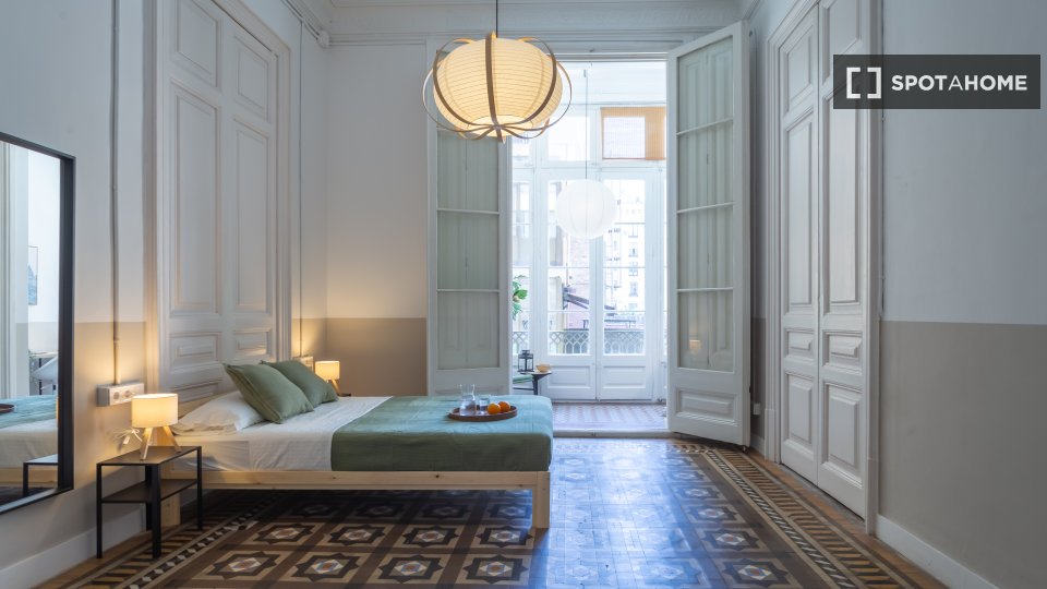 Double room Barcelona, 8 beds, 239m² — photo 15