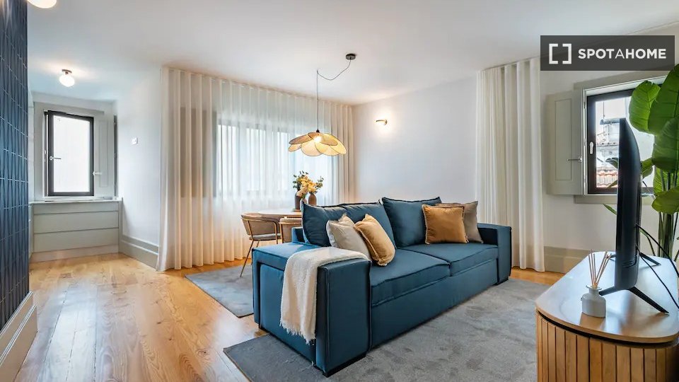 Apartment Porto, 1 bed, 56m² — photo 16