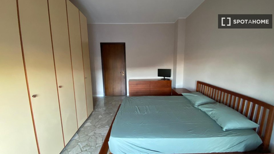 Double room Milan, 2 beds, 100m² — photo 11
