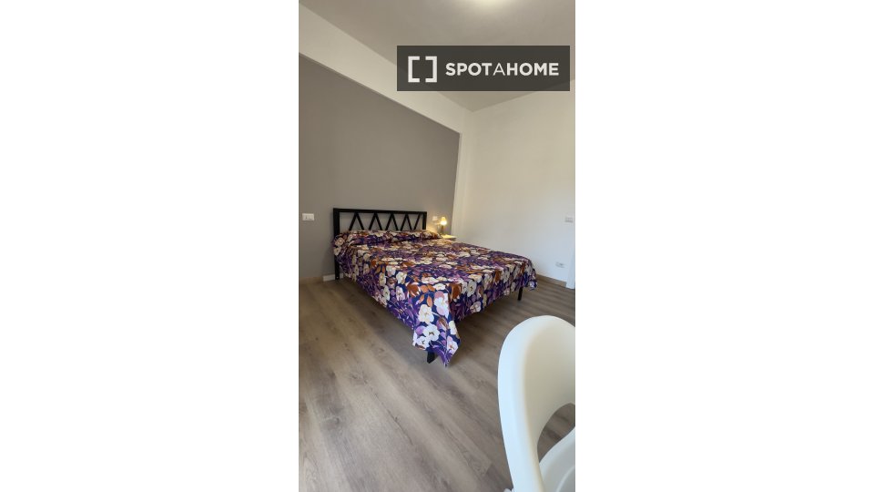 Double room Rome, 3 beds, 100m² — photo 36