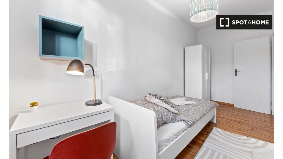 Double room Berlin, 4 beds — photo 11