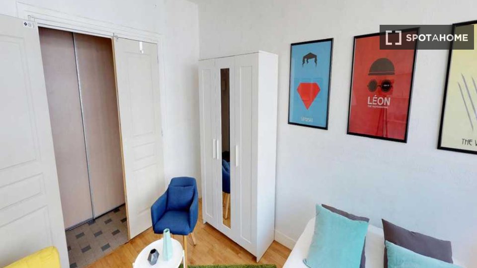 Double room Lyon, 4 beds, 60m² — photo 7