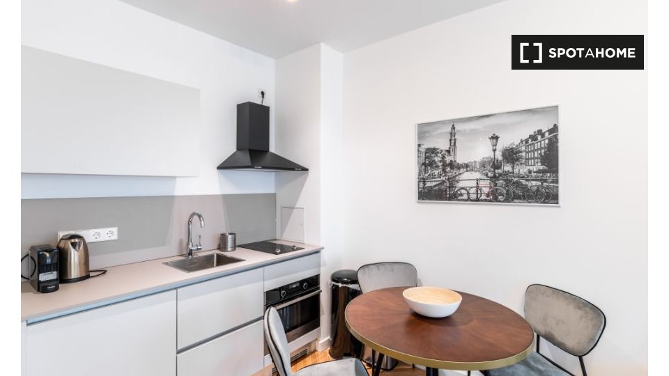 Apartment Berlin, 2 beds, 65m² — photo 12