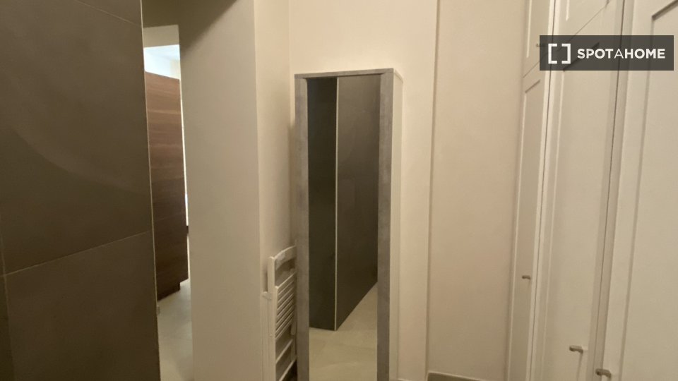 Apartment mono Milan, 45m² — photo 17