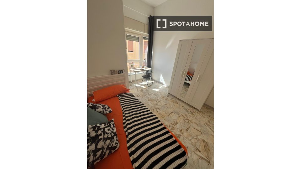 Double room Cagliari, 14 beds — photo 45