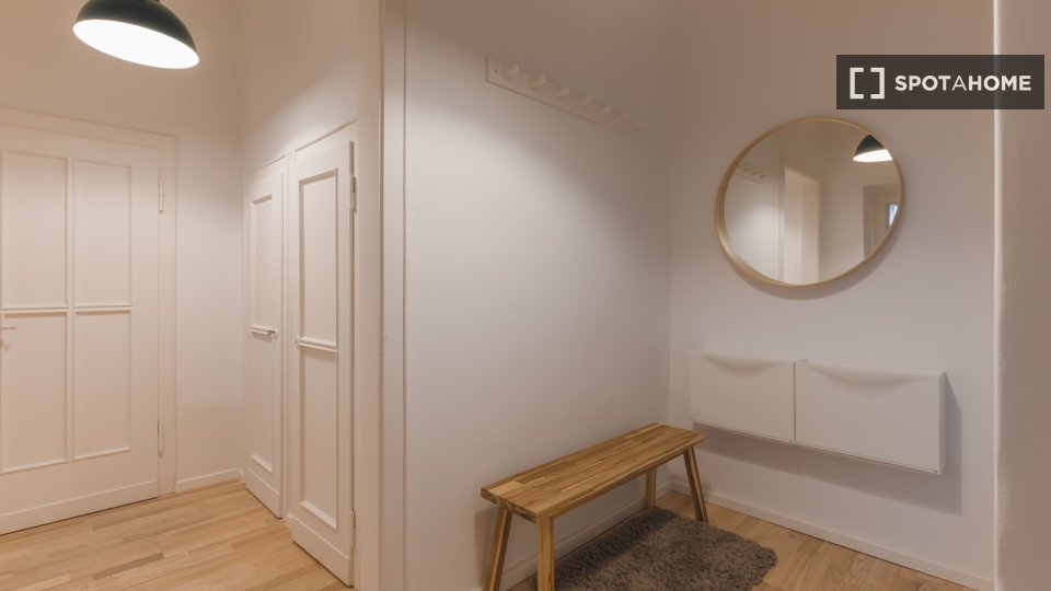 Double room Berlin, 8 beds, 49m² — photo 10