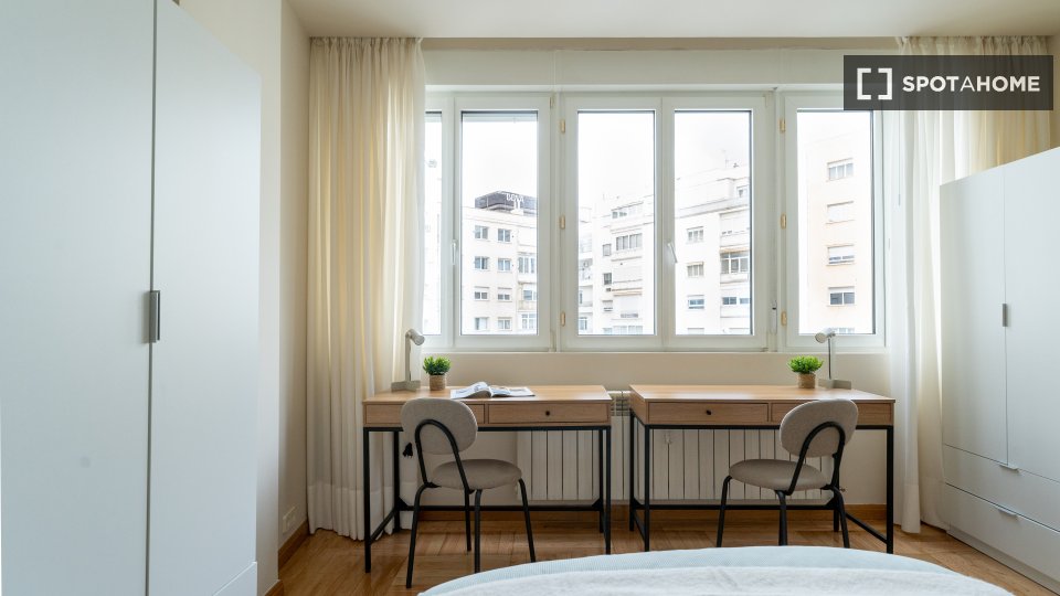 Double room Madrid, 5 beds — photo 7